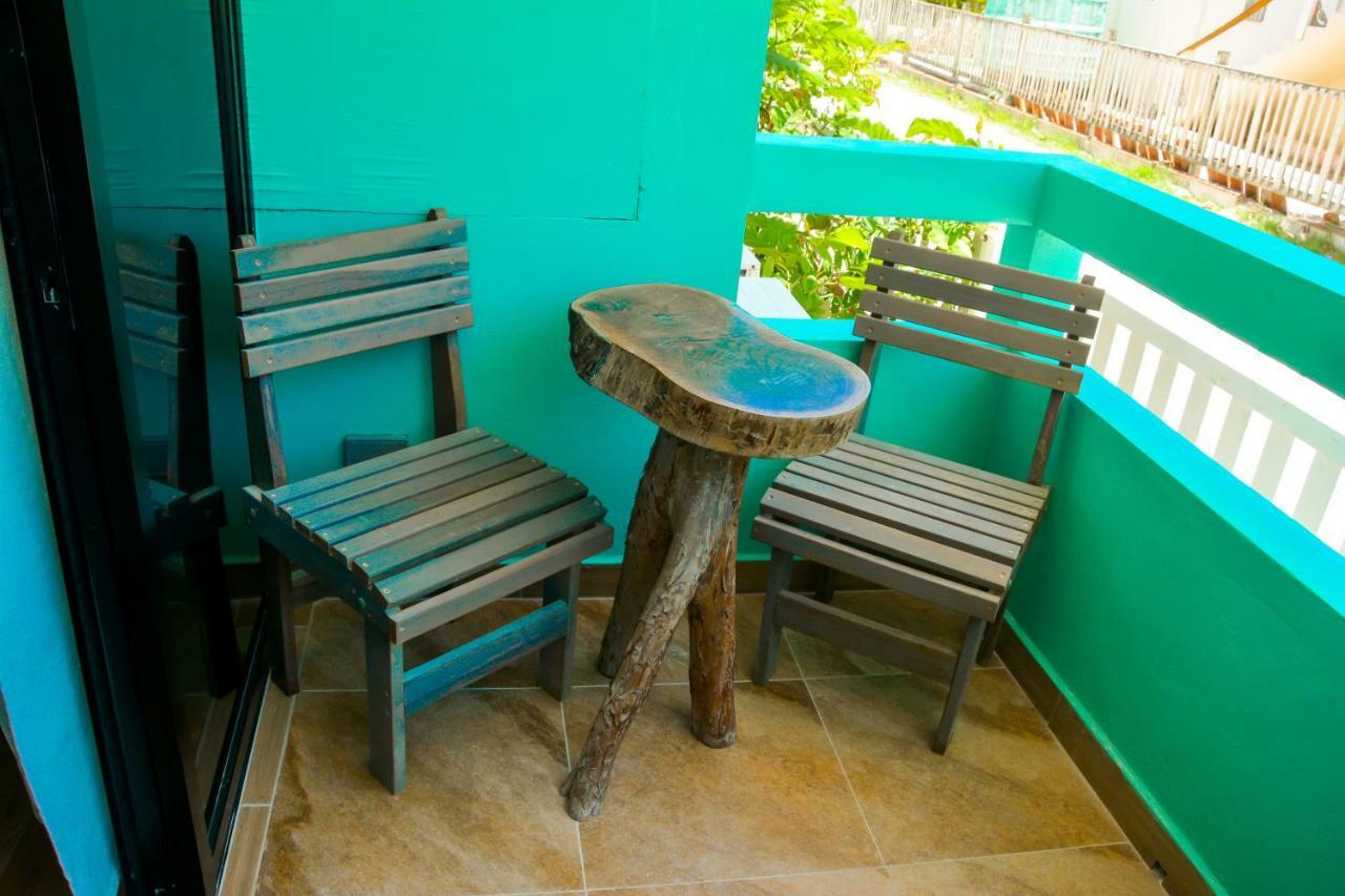Jan'S Hotel Caye Caulker Zewnętrze zdjęcie