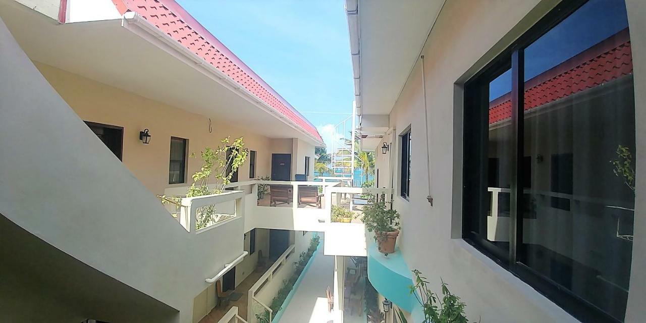 Jan'S Hotel Caye Caulker Zewnętrze zdjęcie